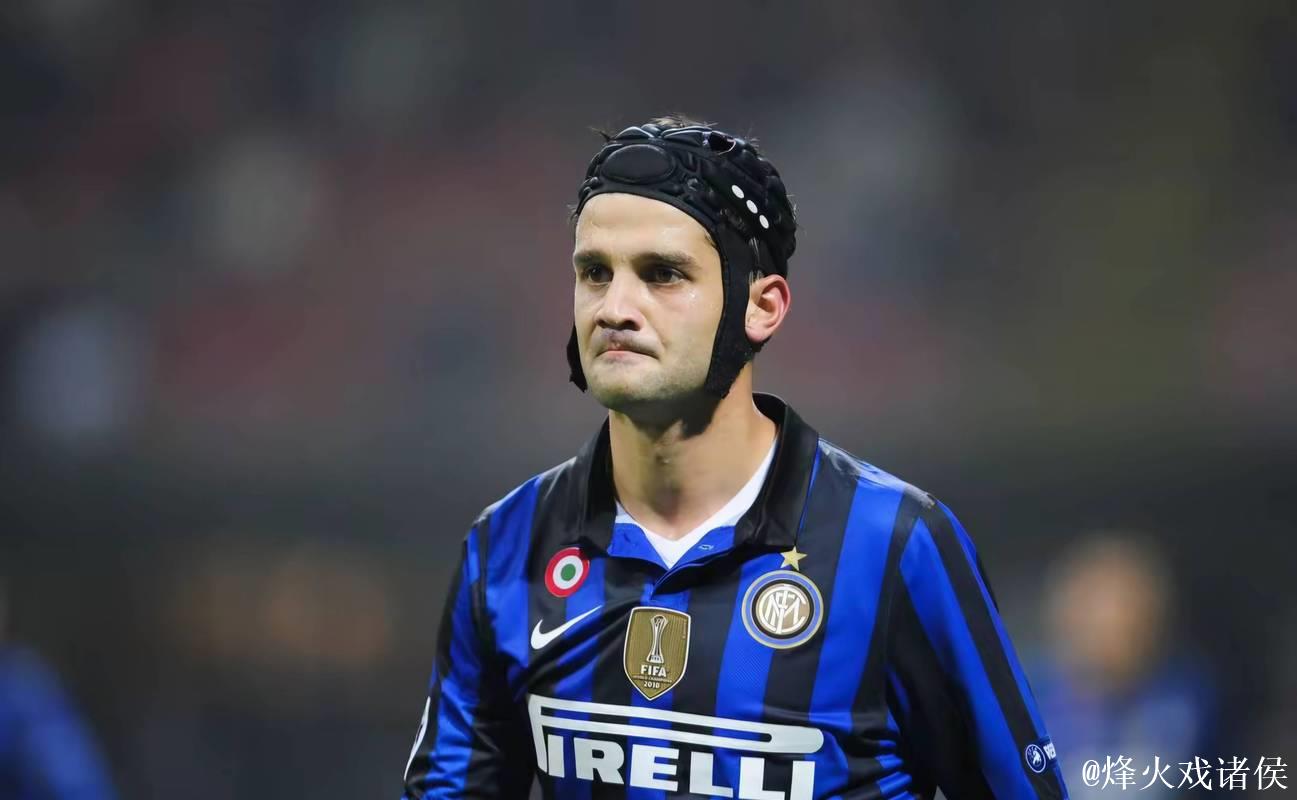 齐沃:改打541帮国米赢球?教练总是在赢球被称赞,输球时被骂 齐沃:改打541帮国米赢球?教练总是在赢球被称赞,输球时被骂