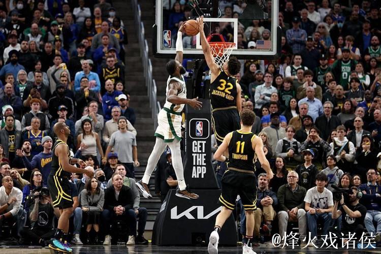 硬刚杰伦-布朗！斯图尔特全场6中3得到7分7篮板1封盖