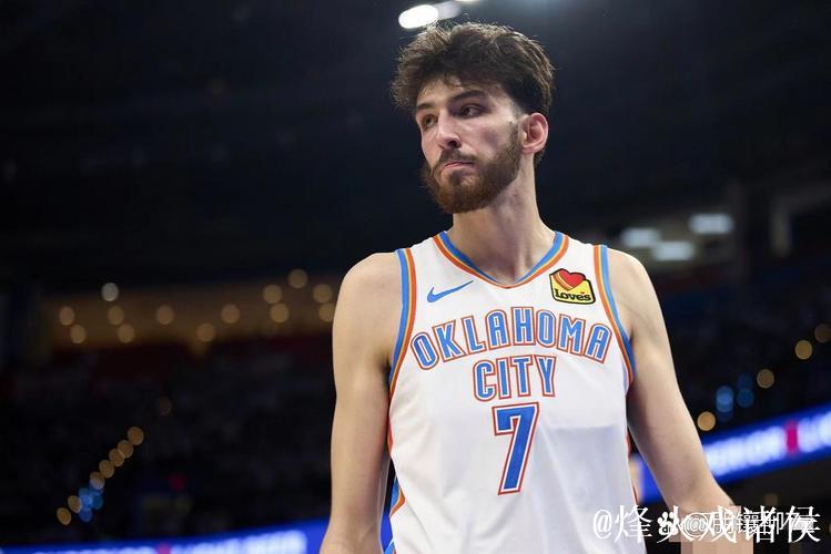 文班亚马谈雷霆:我们现在还没达到那个级别 文班亚马谈雷霆:我们现在还没达到那个级别