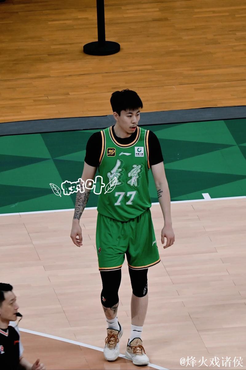 张镇麟20分辽宁不敌新疆 吴前16分浙江胜青岛